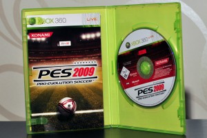 XBOX360_0024_ProEvolutionSoccer2009_b